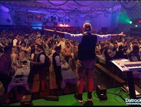 alpenlausa-tirol-musikgruppe-kitzbuehel